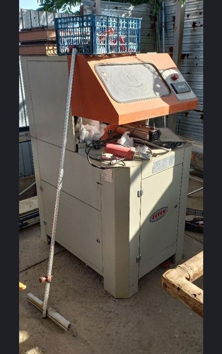 Станки пластиковые окна