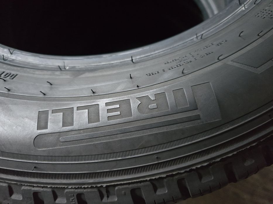 Pirelli 215/65 R16 C 109/107R MS iarnă