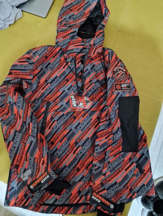 Geaca ski superdry snow L noua