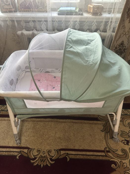 Детский манеж ( люлка)