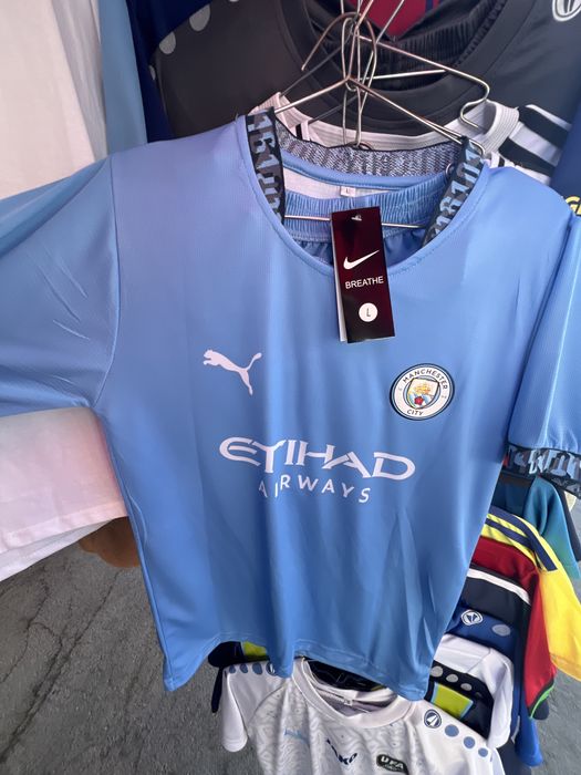 Futbol formalari padraskovy orta yosh bolalar uchun
