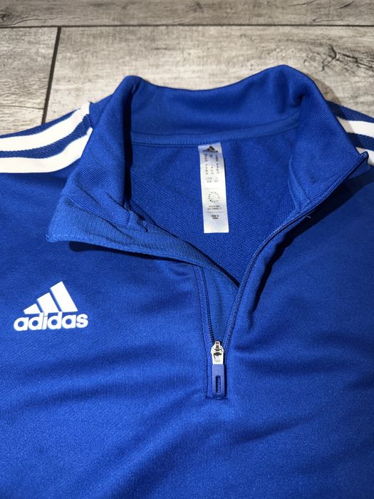 Adidas оригинално горнище