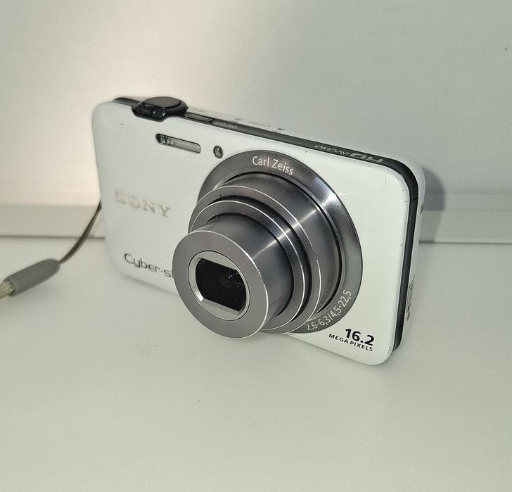Sony Cyber-shot DSC-WX7 компактен дигитален фотоапарат