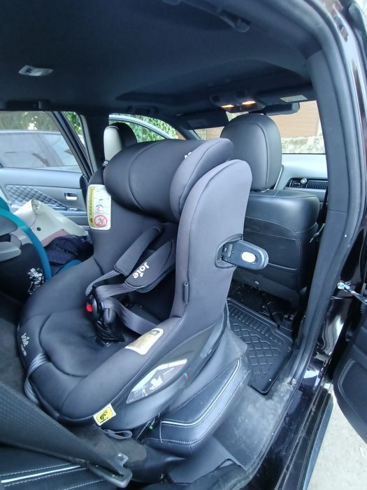 Scaun auto copii Joie iSpin 360 negru