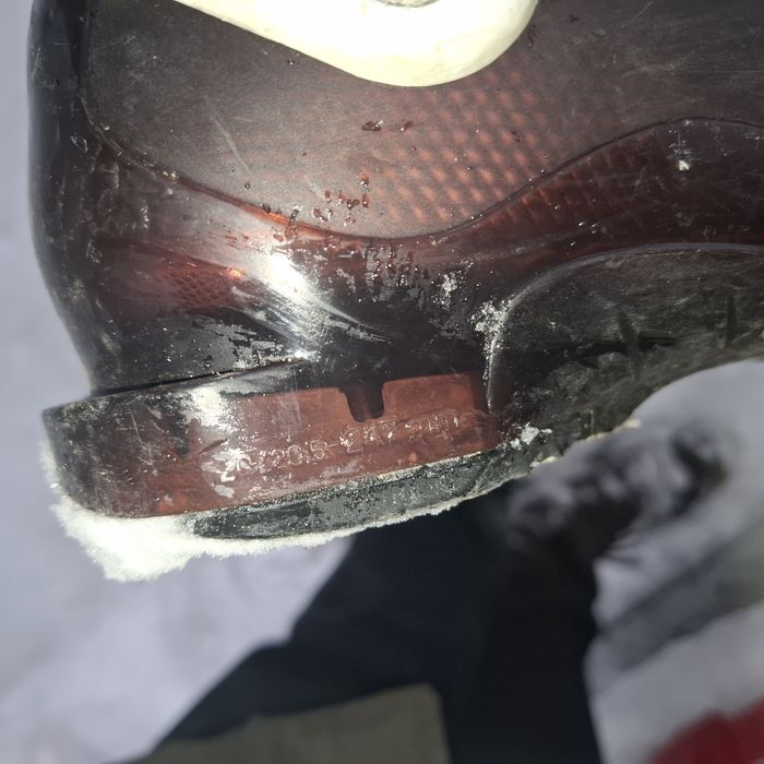 Schiuri copii baieti fete 110 ,clăpari 30 32 și bețe