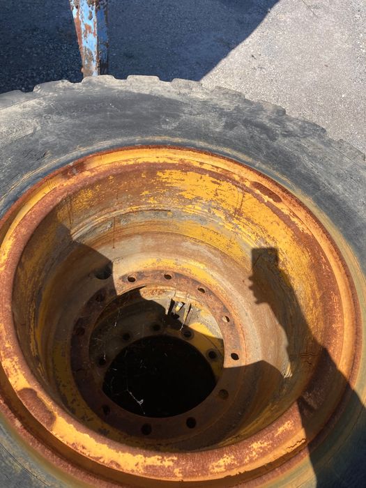 20.5R25   Гума за челен товарач