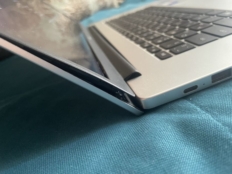Huawei matebook D15 2021 (intel)