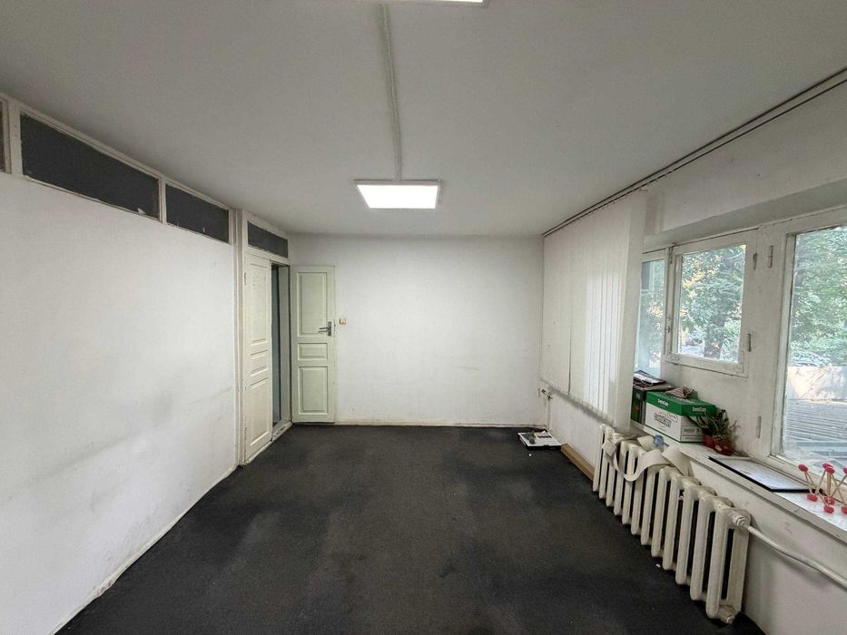 Buyuk Ipak Yoli metrosida ijara uchun noturar 1 xona 17 m2 bor