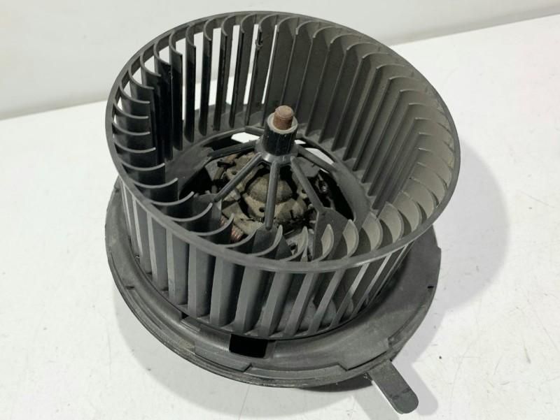 Aeroterma Volkswagen Passat B7 3C1820015Q Break