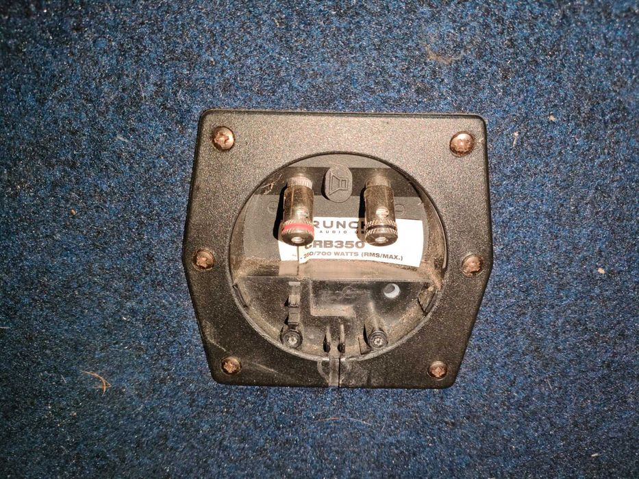 Басс каса crunch