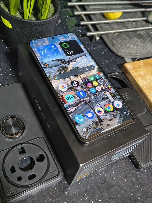 Xiaomi Mi 12s Ultra full box