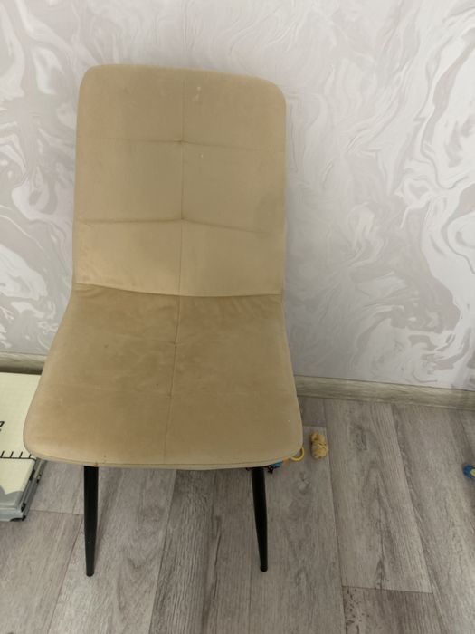 Продам стул кухонный