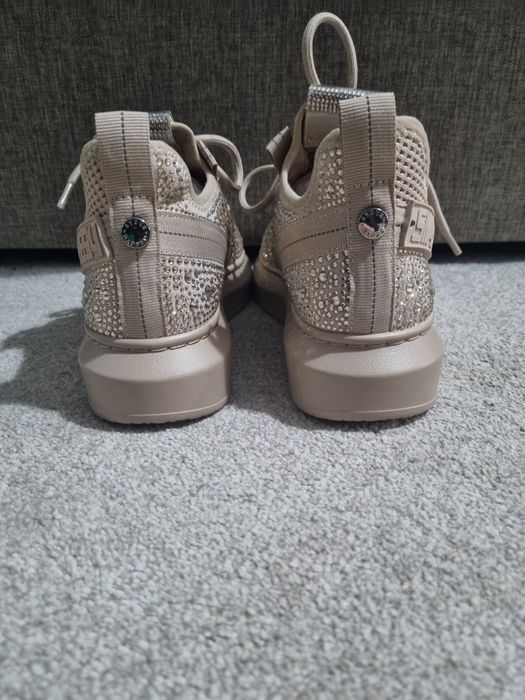 Adidasi Steve Madden din pânză (mar .36-22,5cm)