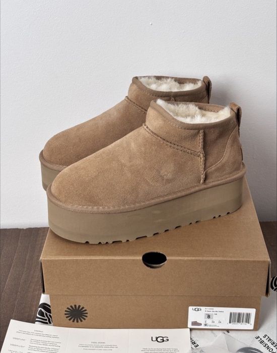 UGG Ultra mini platform chestnut