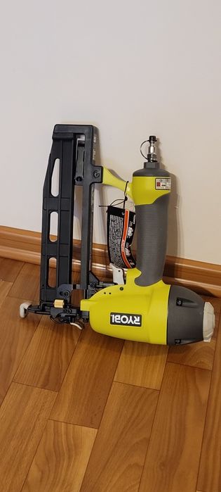 Компрессор RYOBI