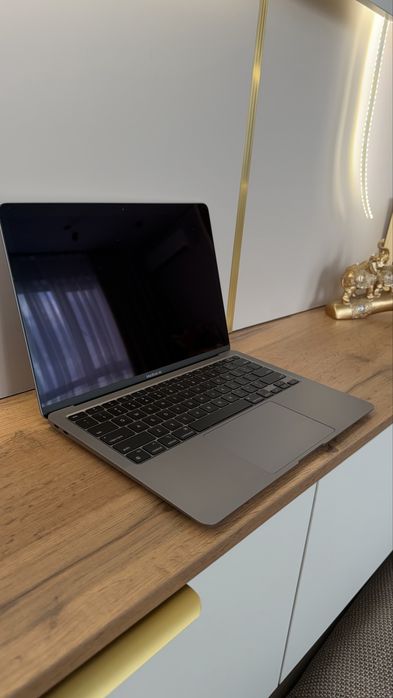 MacBook Air M1 256 ГБ