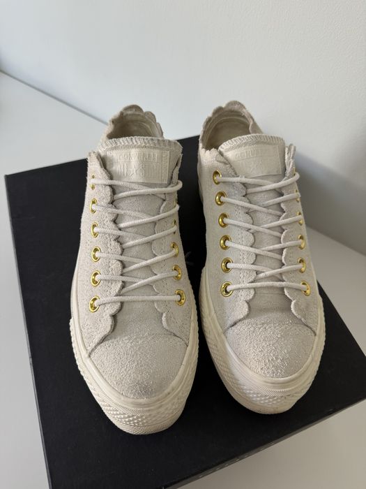 Дамски кецове Converse