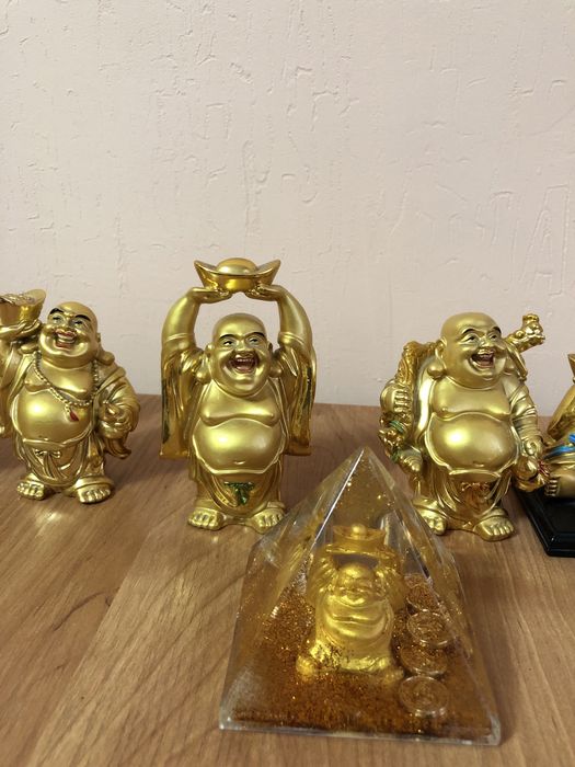 Хоттей, Будда