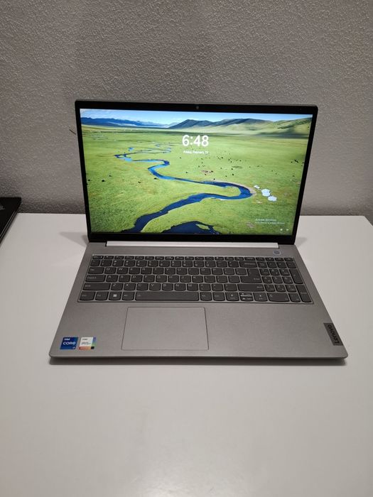 Laptop Lenovo cu i7 gen12 ,16 g ram , ssd 512g