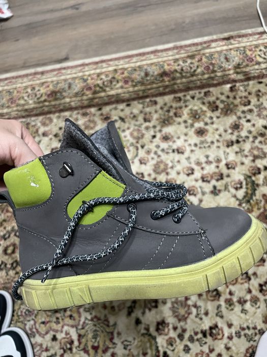 Детская обувь