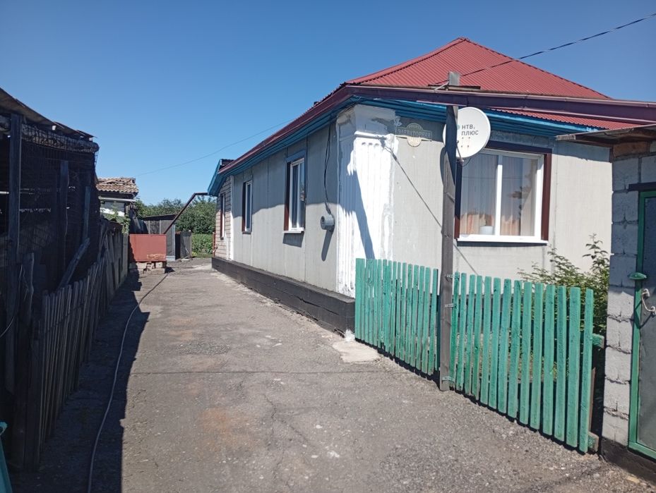Продам пол дома шлаколитой