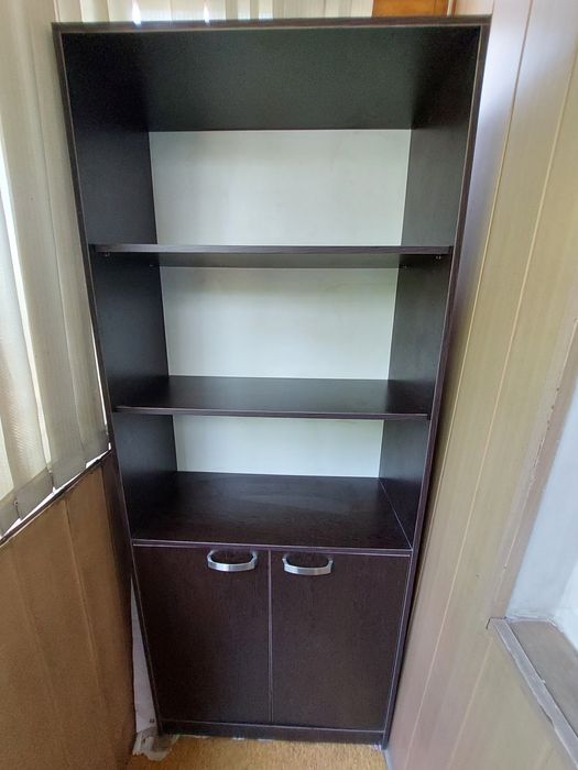 Офисная шкаф сатылады