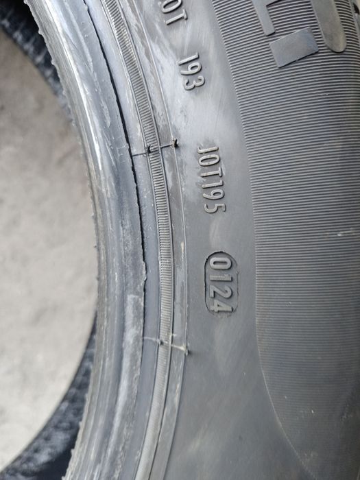 Летни гуми -2024г.-17цола-215/55-1бр.-170лв."PIRELLI"