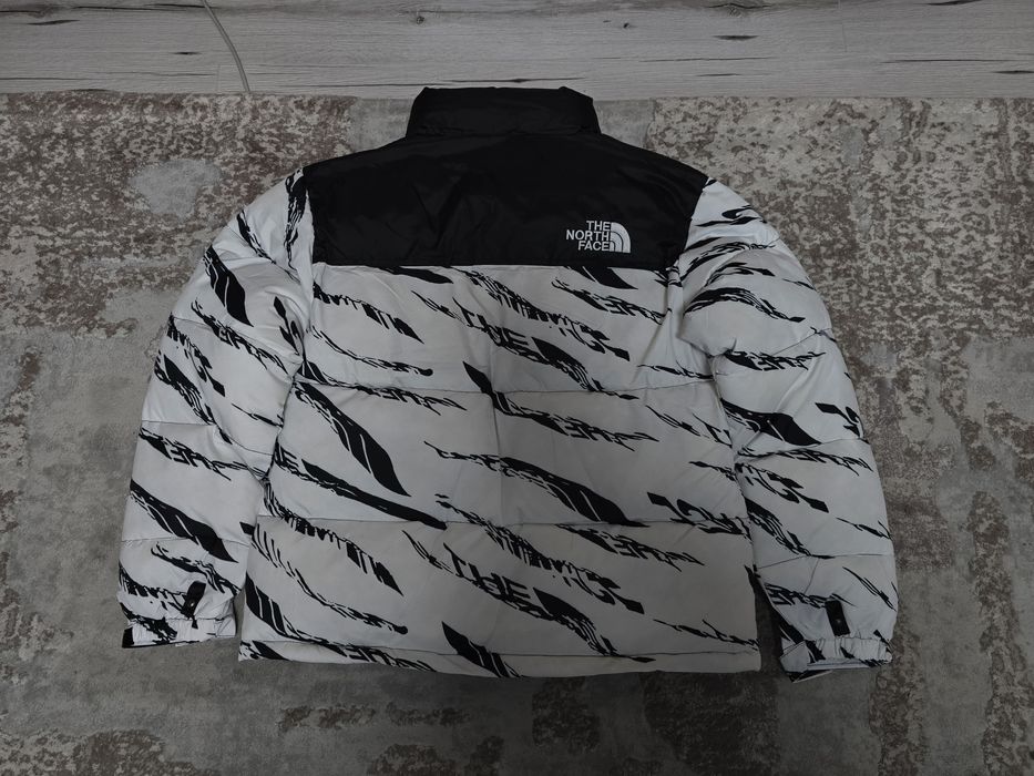 Geaca The North Face Puffer 700 (marimi: M)