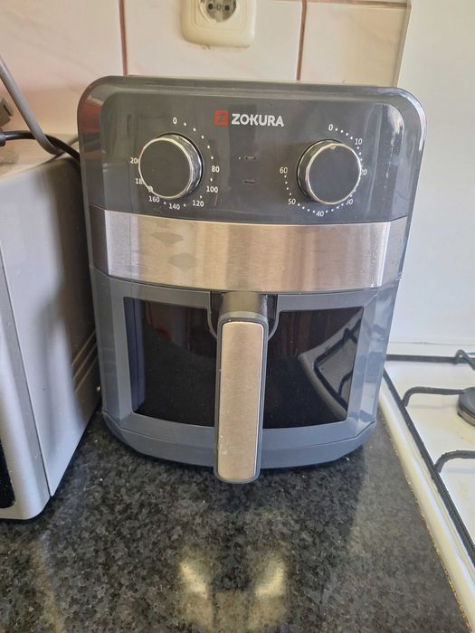 Airfryer zokura in stare foarte buna