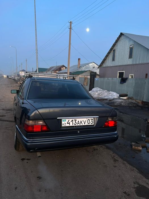 Мерс 124 объем 2.0