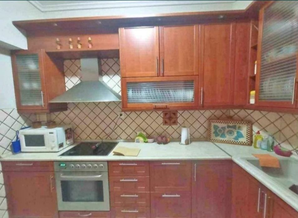 Кухня с остров Внос Германия