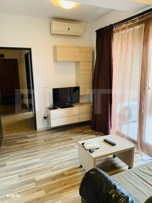 Apartament de vanzare, cu 2 camere, 54 mp, zona Cuza Voda