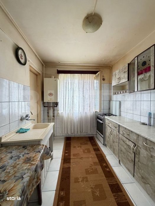 Apartament 2 camere, etaj 1, 37 mp, zona Micro III