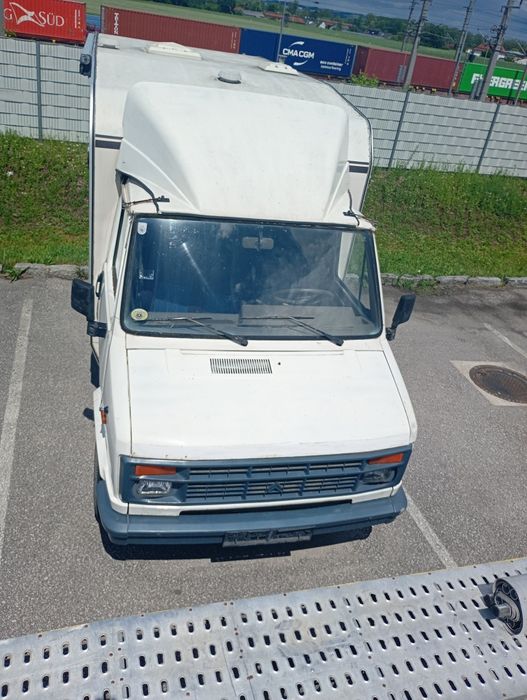 Vând autorulotă Citroen C25