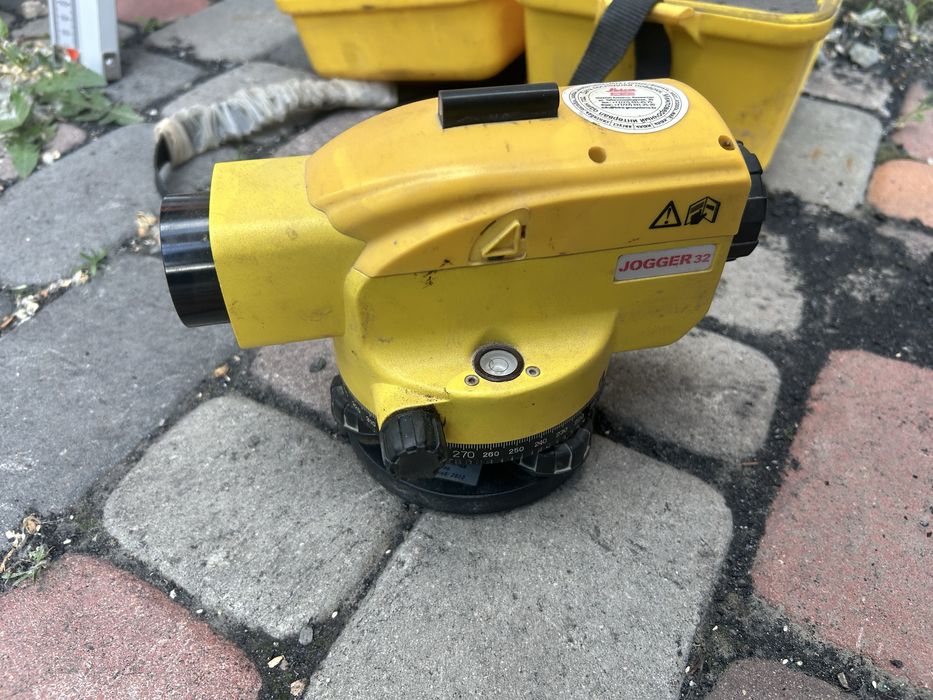 оптический нивелир Jogger 32.