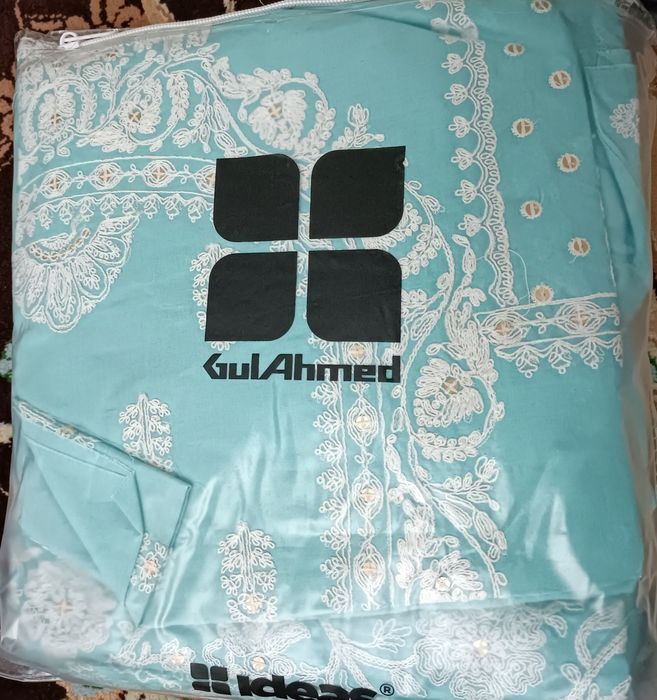 Продам ткани для платья