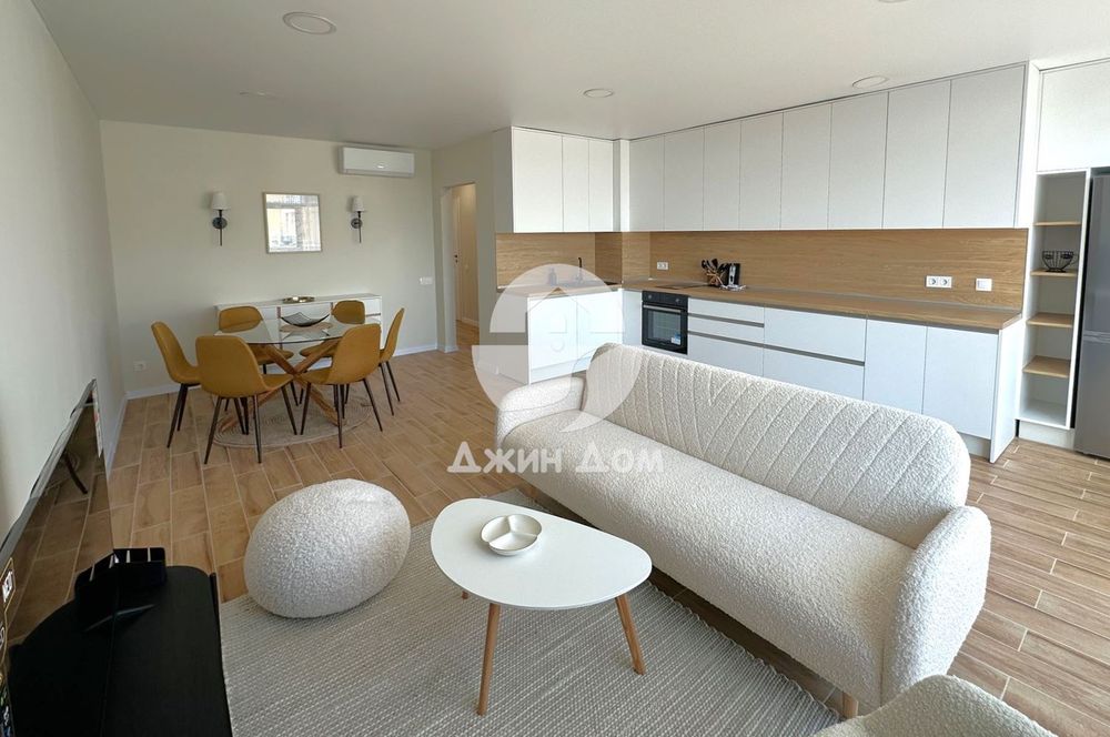 Продава се Тристаен апартамент в с. Равда, Област Бургас - 117 кв.м за 1795 €/кв.м - Снимка #2