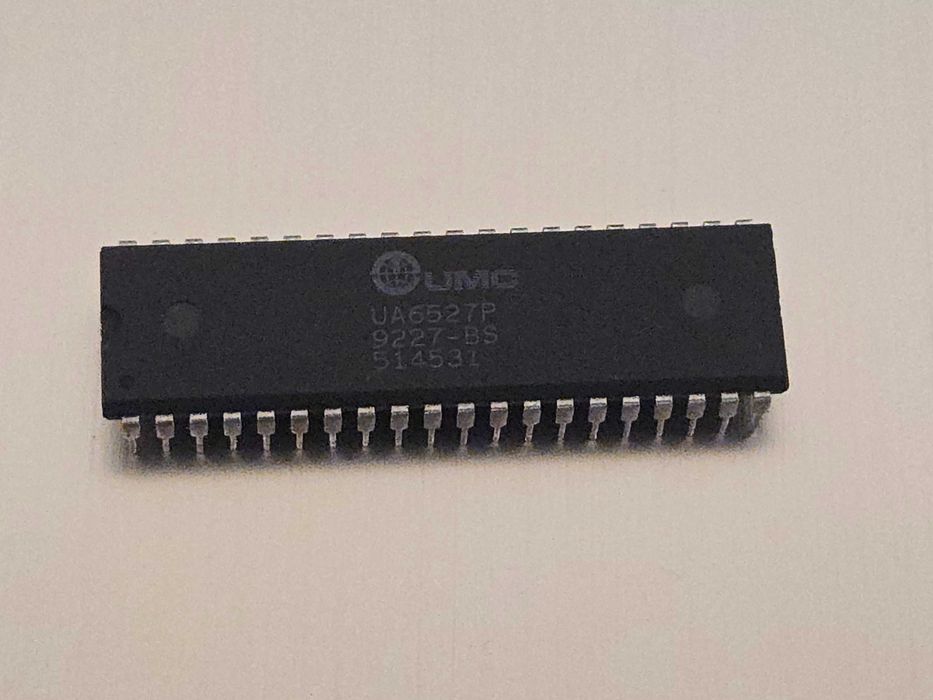 CPU UMC UA6527P – compatibil NES / Famicom / Dendy (clonă Ricoh 2A03)