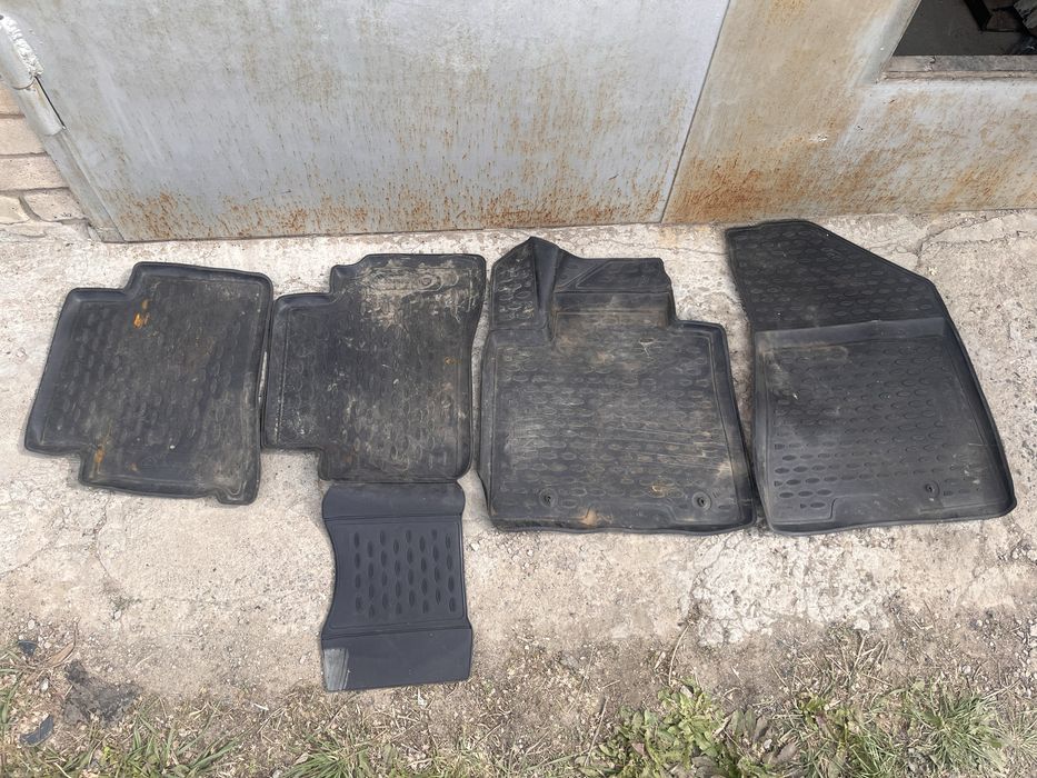 Полики на Kia Sportage