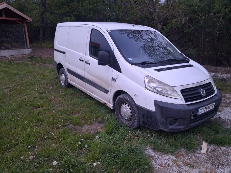 Продавам фиат скудо на части 1.6 hdi