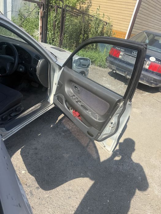 Mitsubishi Galant 7