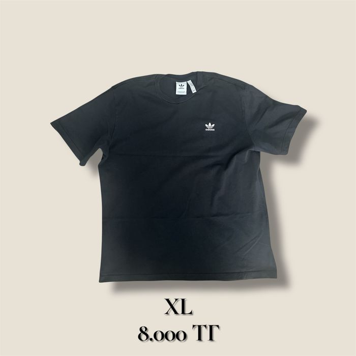 Футболка  adidas