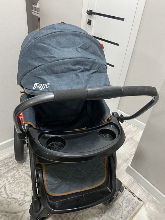 Срочно продам коляску с рождения до 3-лет