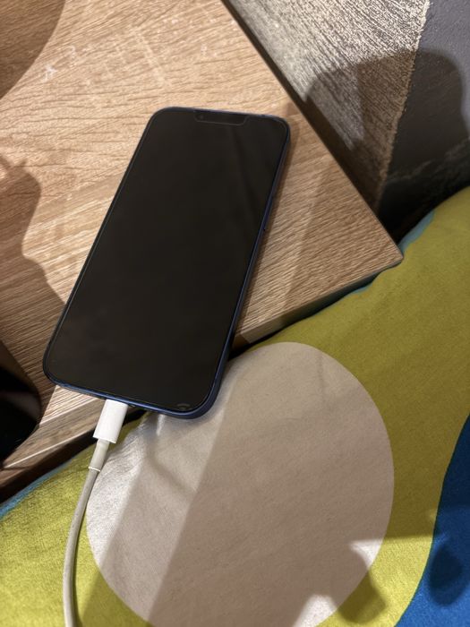 iphone 13 128GB нов