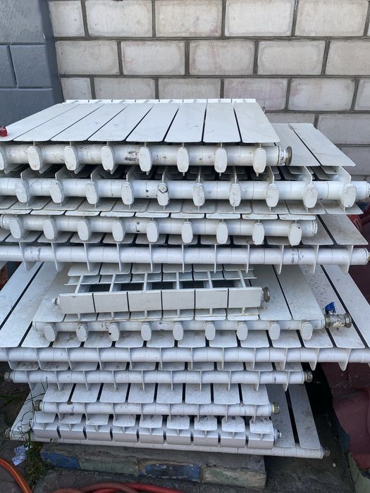 Продам чугунные батареи(радиоторы) отопление