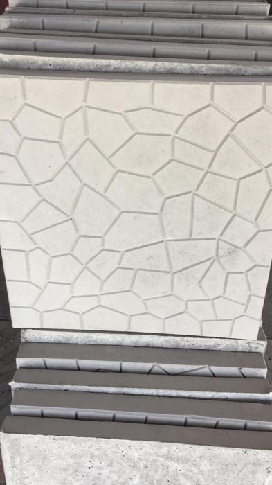 Брусчатка, тротуарная плитка поребрик.