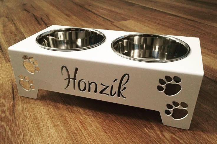 Удобные и современные миски для корма для домашних животных