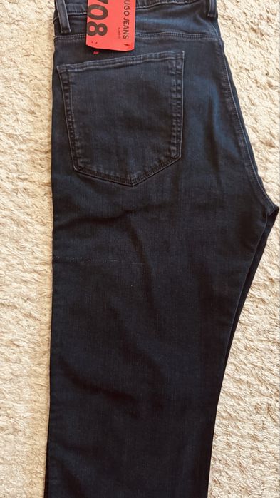 Blugi Hugo Boss