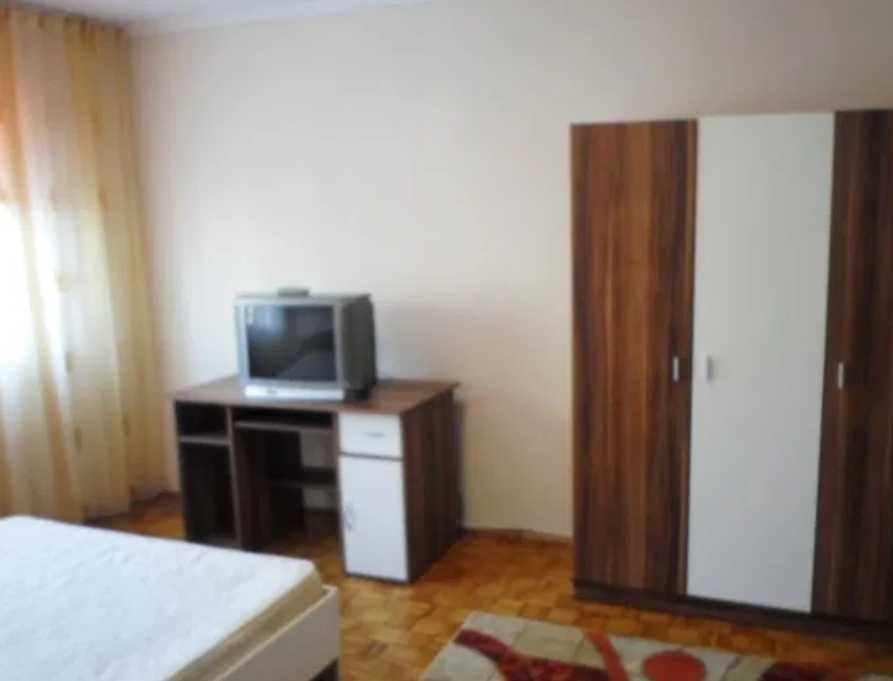 Дава се под наем Едностаен апартамент в Пловдив, Мараша - 40 кв.м за 188.7 € - Снимка #1