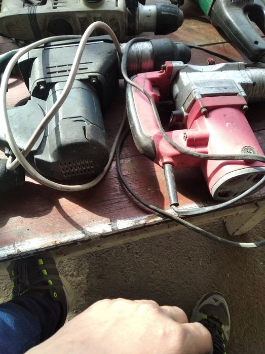 Продам перфоратор